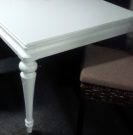 DT21-White Harvest Table, Turned Legs