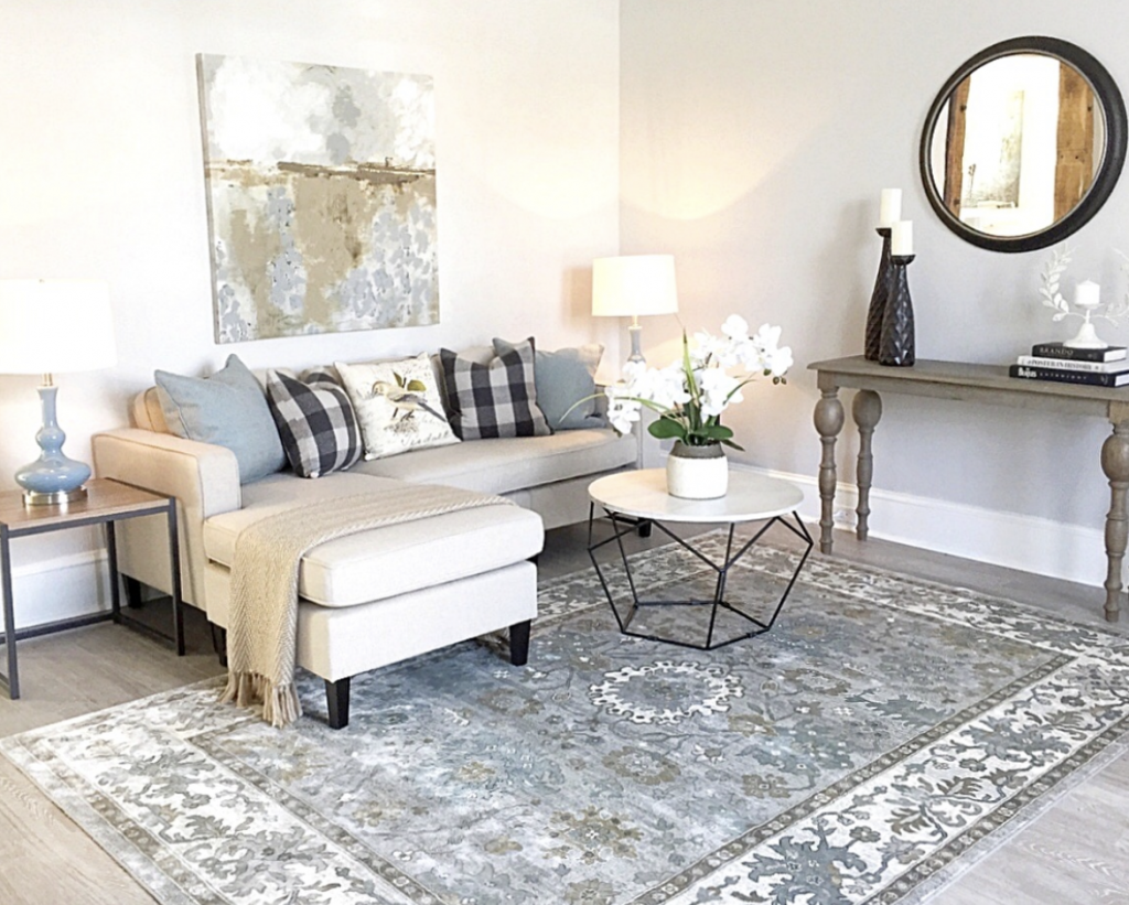 AR28aShiraz, Grey & Blue, 7X10 The Rental Dept